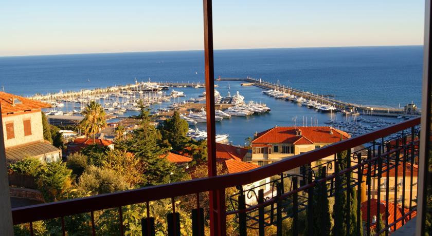 Sapore Di Sale Apartamento Imperia Habitación foto